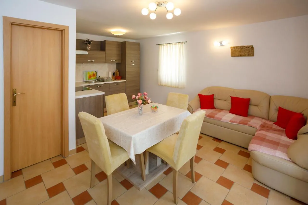 Apartmani Bakran Krk Town Apartment